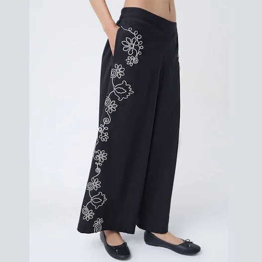 black printed lower